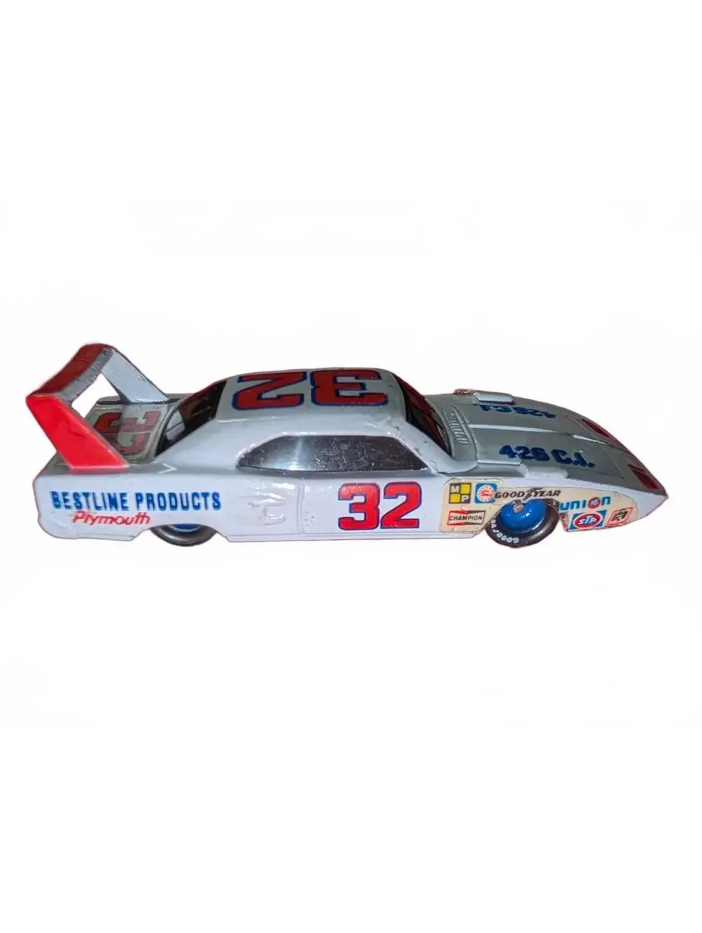 Racing Champions Plymouth 426 C.I. Diecast Model Car #32